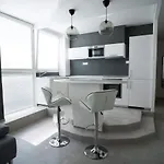 Apartments Kopecna With Possible Parking * Μπρνο