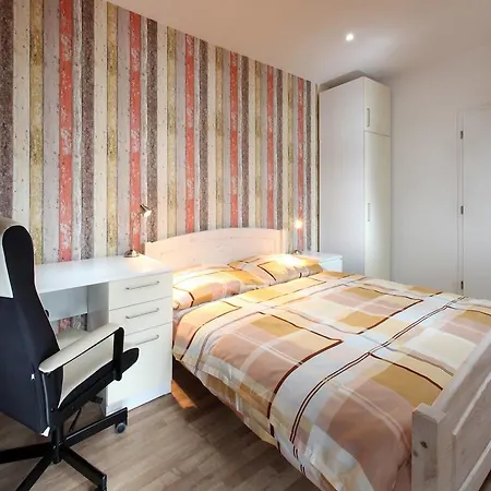 Kopecna With Parking Appartement
