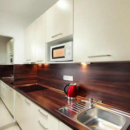 Apartment Kopecna With Parking