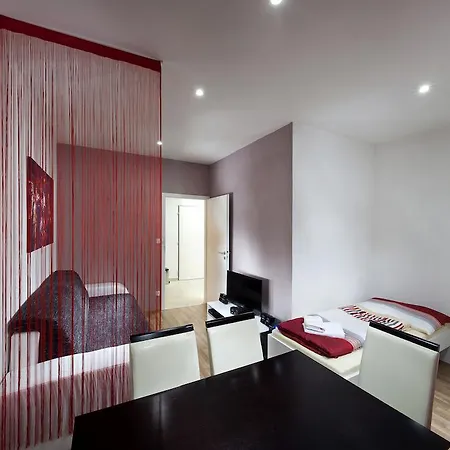 Apartment Kopecna With Parking Brno
