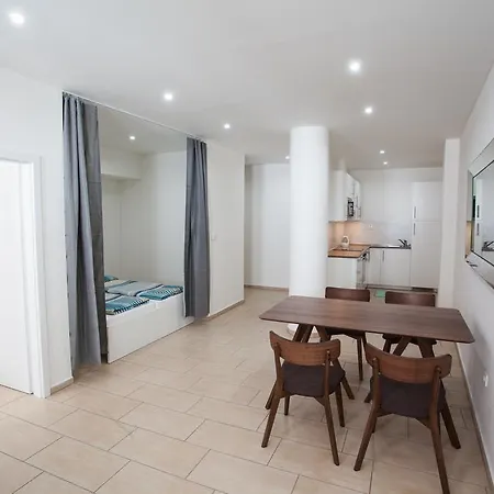 Apartment Kopecna With Parking Brno