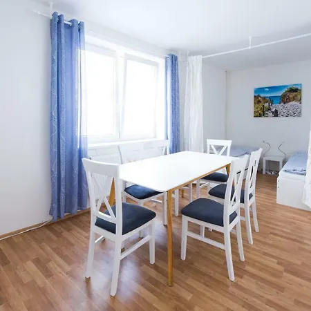 Apartamento Kopečná With Parking