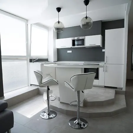 Apartments Kopecna With Garage Parking Possible * Brno