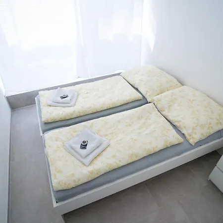 Apartment Kopecna With Parking