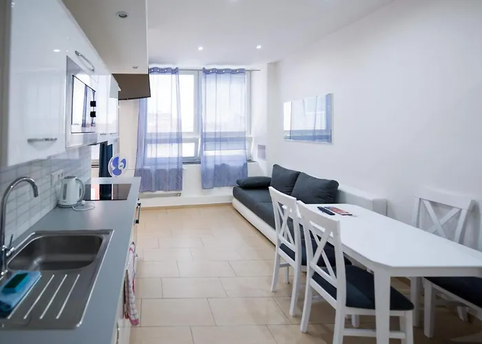 Kopečná With Parking Apartamento Brno